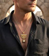 14k gold menorah diamonds judaica pendant