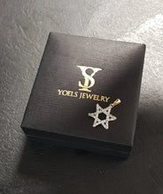 18k Gold Star of David Diamond Pendant