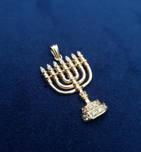 18K Gold Menorah Pendant With Sparkling Diamonds