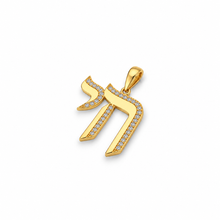 gold chai delicate pendant