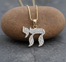 14k Gold Hebrew Chai Pendant Diamonds,Jewish Symbol Necklace