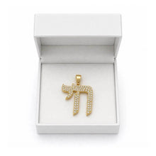 diamond chai pendant in jewelry gift box