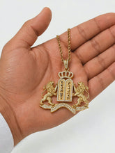 close up 14k gold Ten Commandments pendant with lions crown and diamond frame high detail Jewish jewelry