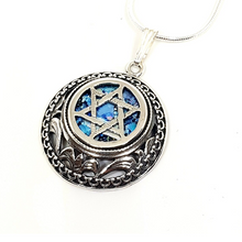 silver star of david roman glass pendant
