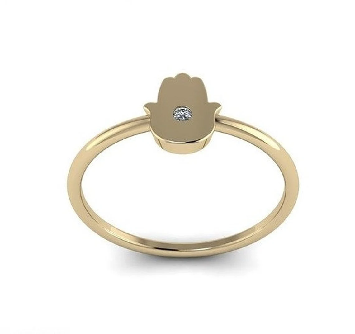 14k Gold Hamsa Ring With Sparkling Diamond