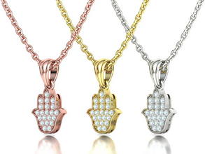 18k Gold Diamond Hamsa Pendant